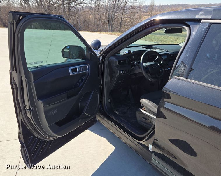 image for item EQ6803 2020 Ford  Explorer Police Interceptor SUV