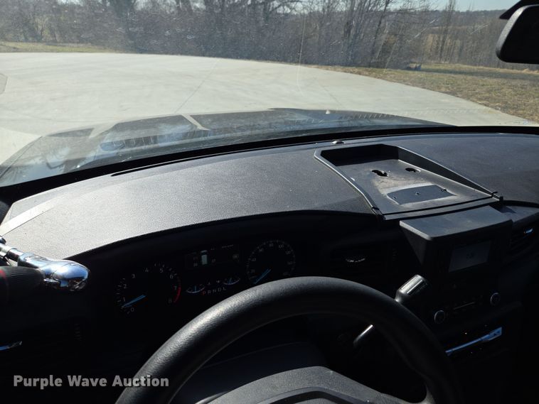 image for item EQ6803 2020 Ford  Explorer Police Interceptor SUV