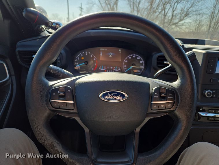 image for item EQ6803 2020 Ford  Explorer Police Interceptor SUV