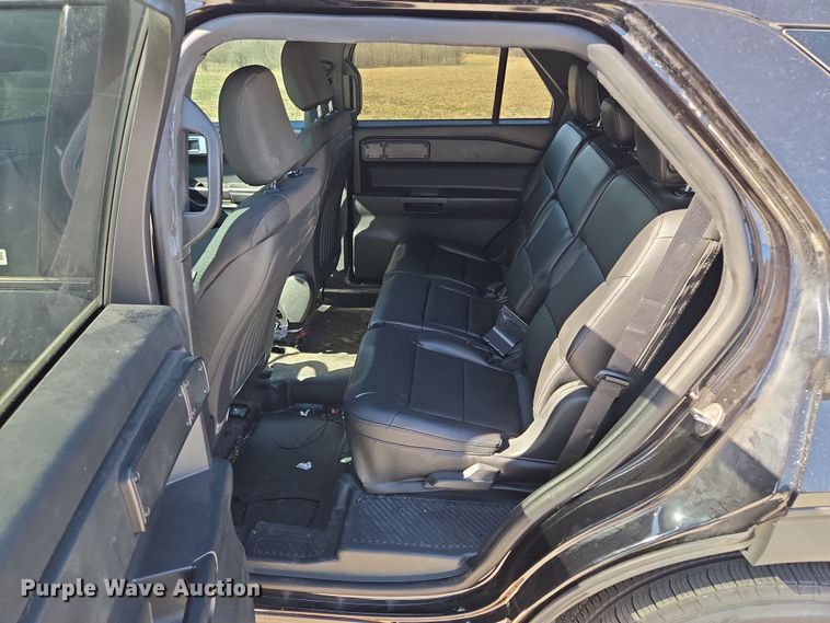 image for item EQ6803 2020 Ford  Explorer Police Interceptor SUV