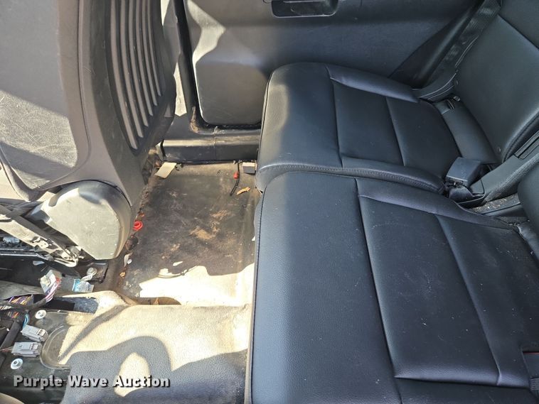 image for item EQ6803 2020 Ford  Explorer Police Interceptor SUV