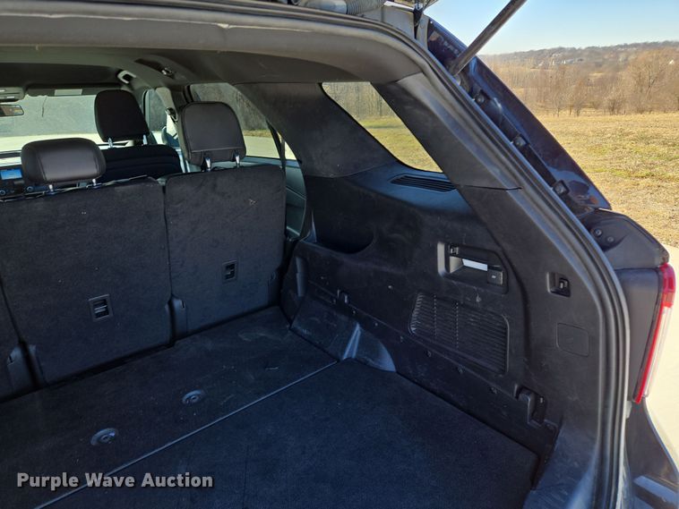 image for item EQ6803 2020 Ford  Explorer Police Interceptor SUV