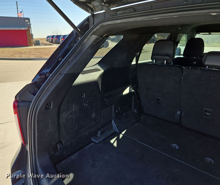 image for item EQ6803 2020 Ford  Explorer Police Interceptor SUV