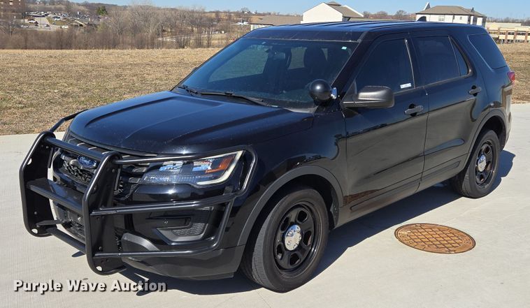 image for item EQ6804 2018 Ford Explorer Police interceptor  SUV