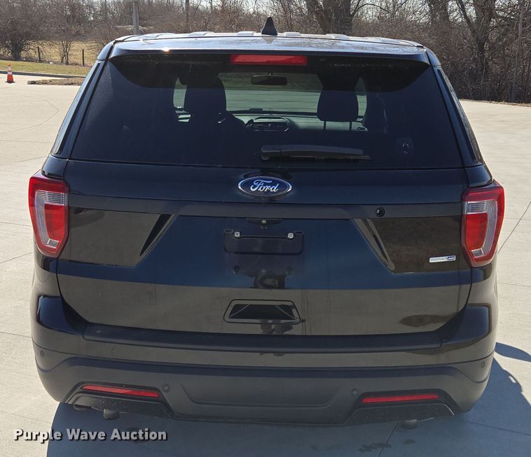image for item EQ6804 2018 Ford Explorer Police interceptor  SUV