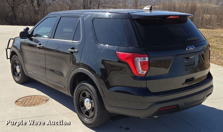 image for item EQ6804 2018 Ford Explorer Police interceptor  SUV