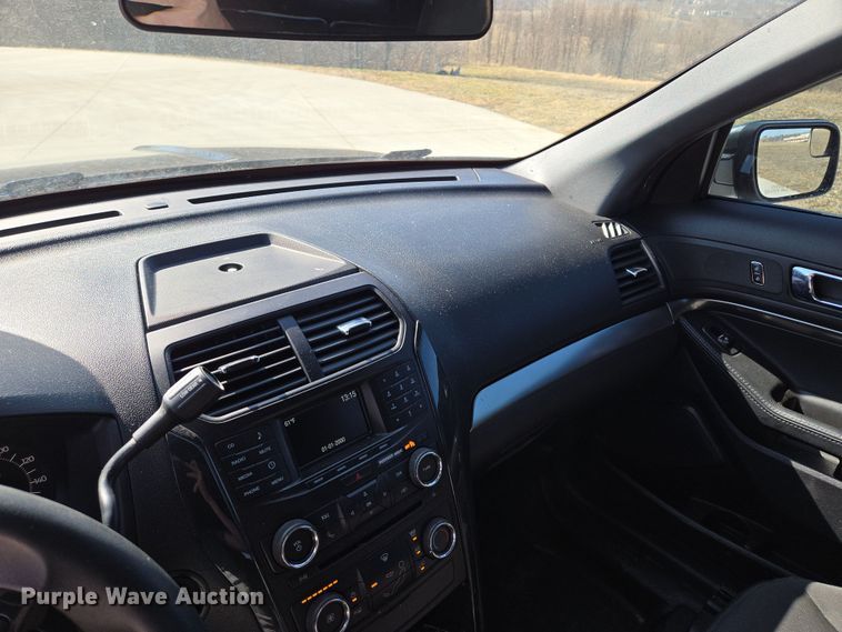 image for item EQ6804 2018 Ford Explorer Police interceptor  SUV