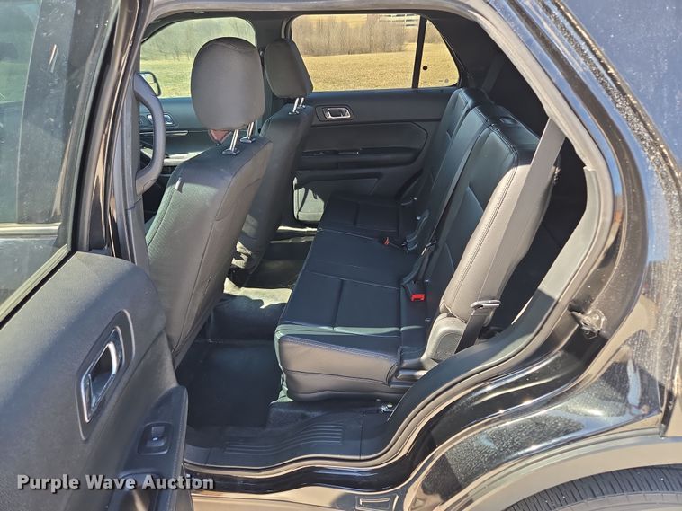 image for item EQ6804 2018 Ford Explorer Police interceptor  SUV