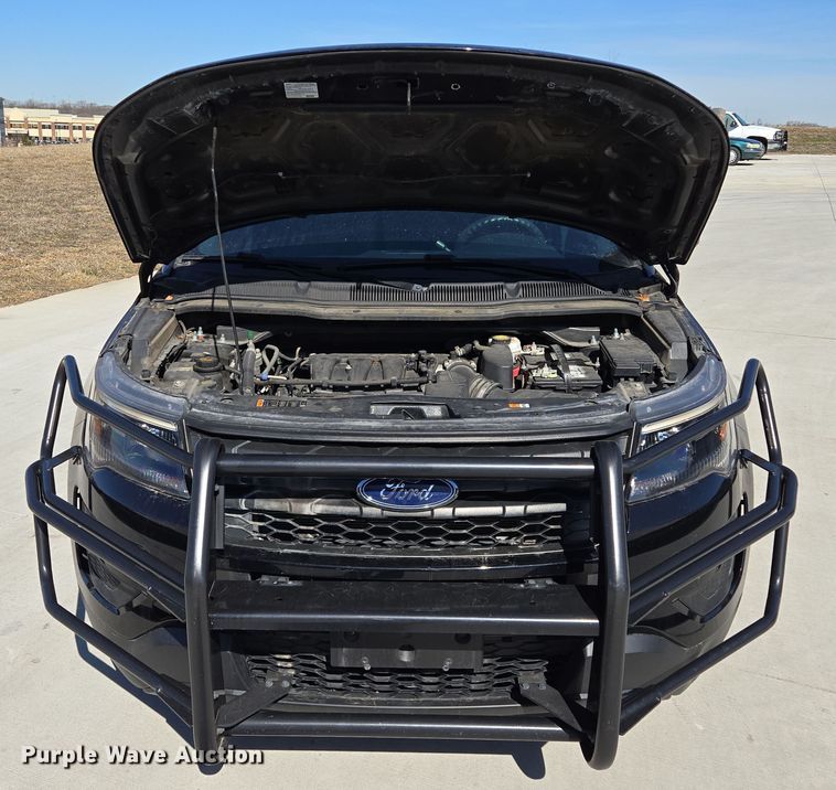 image for item EQ6804 2018 Ford Explorer Police interceptor  SUV