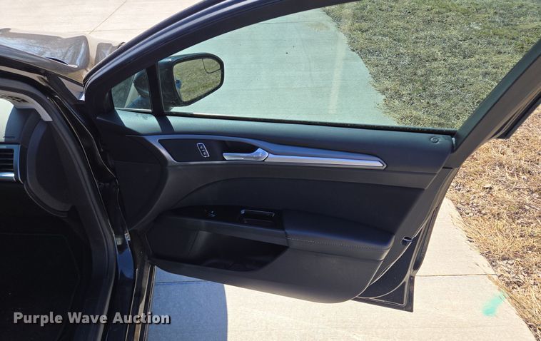 image for item EQ6806 2014 Ford  Fusion  