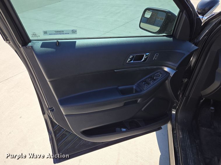 image for item EQ6807 2014 Ford Explorer Police Interceptor SUV