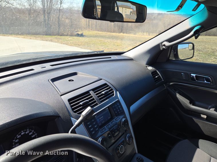 image for item EQ6807 2014 Ford Explorer Police Interceptor SUV