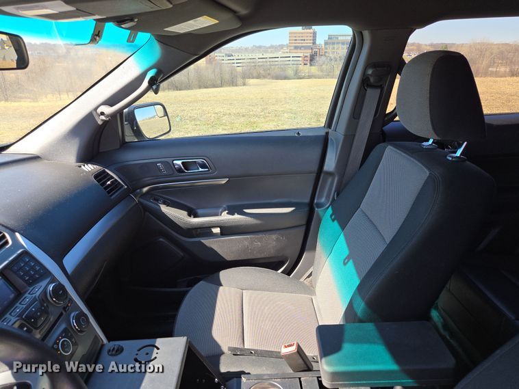 image for item EQ6807 2014 Ford Explorer Police Interceptor SUV