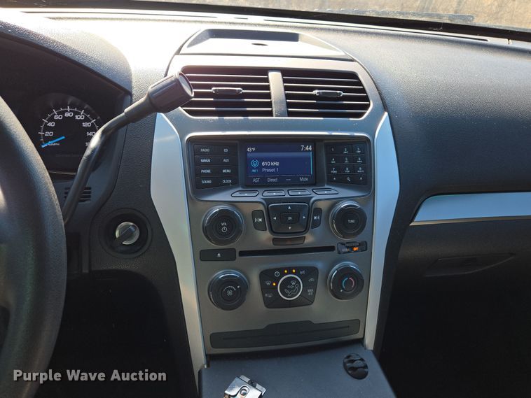 image for item EQ6807 2014 Ford Explorer Police Interceptor SUV