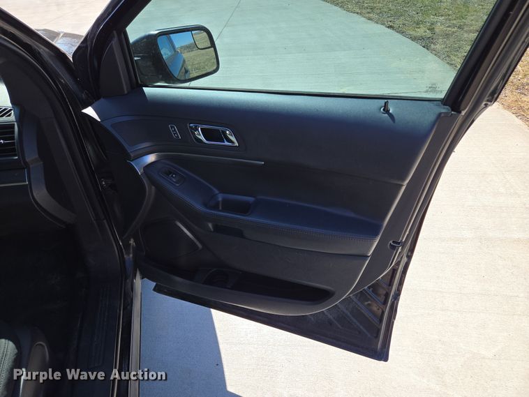 image for item EQ6807 2014 Ford Explorer Police Interceptor SUV