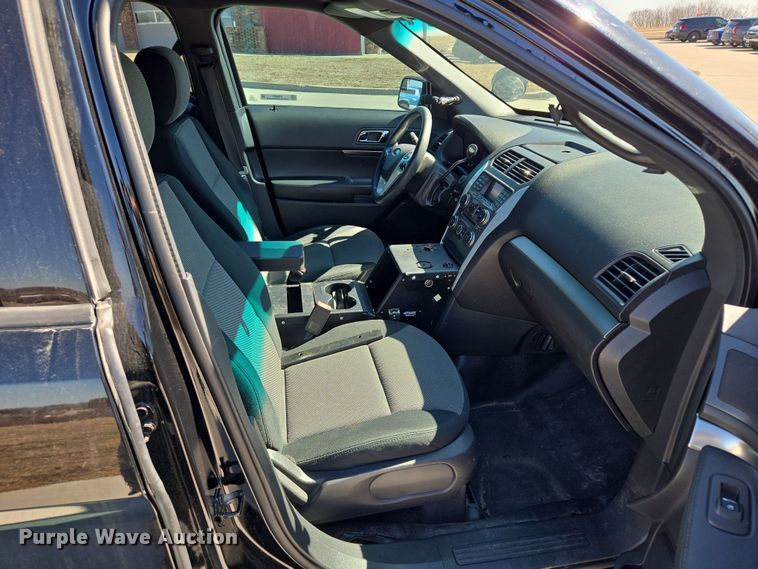 image for item EQ6807 2014 Ford Explorer Police Interceptor SUV