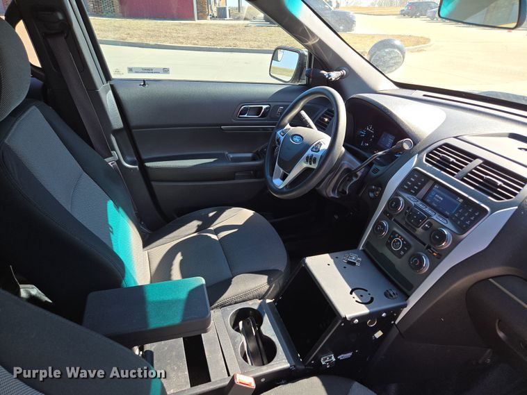 image for item EQ6807 2014 Ford Explorer Police Interceptor SUV