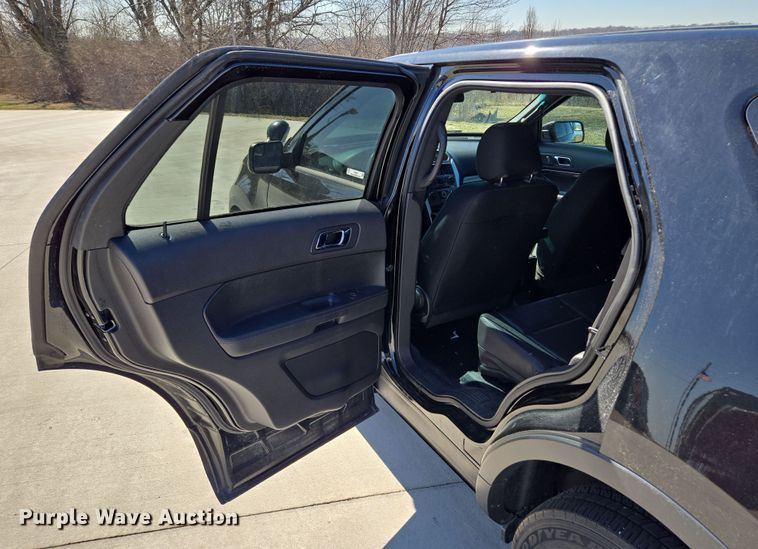 image for item EQ6807 2014 Ford Explorer Police Interceptor SUV