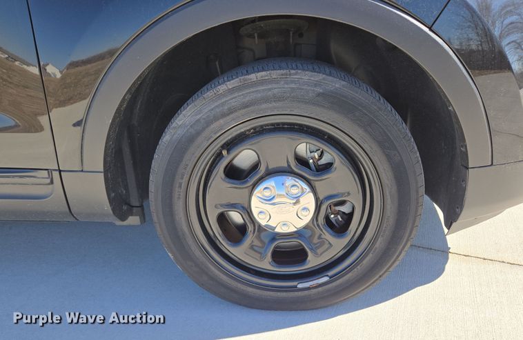 image for item EQ6807 2014 Ford Explorer Police Interceptor SUV