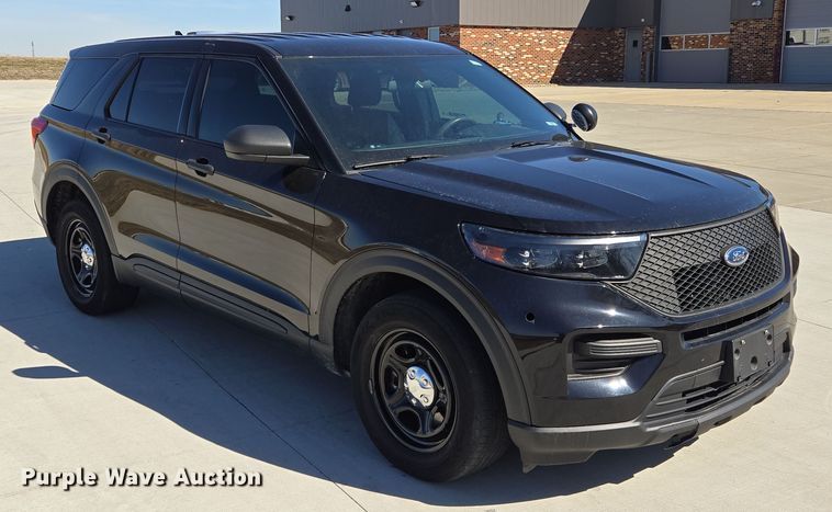 image for item EQ6808 2020 Ford Explorer Police Interceptor  SUV