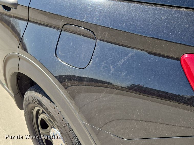 image for item EQ6808 2020 Ford Explorer Police Interceptor  SUV