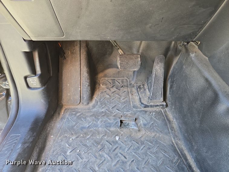 image for item EQ6808 2020 Ford Explorer Police Interceptor  SUV