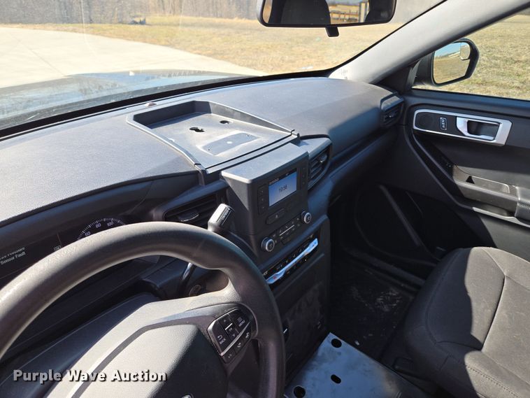 image for item EQ6808 2020 Ford Explorer Police Interceptor  SUV