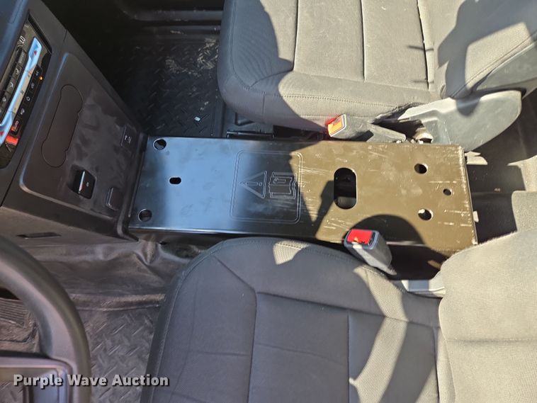 image for item EQ6808 2020 Ford Explorer Police Interceptor  SUV