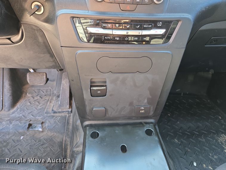 image for item EQ6808 2020 Ford Explorer Police Interceptor  SUV