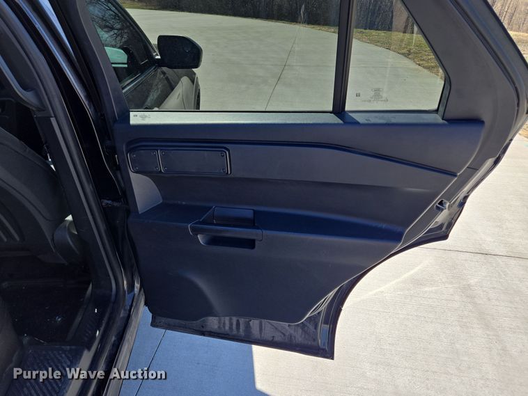 image for item EQ6808 2020 Ford Explorer Police Interceptor  SUV