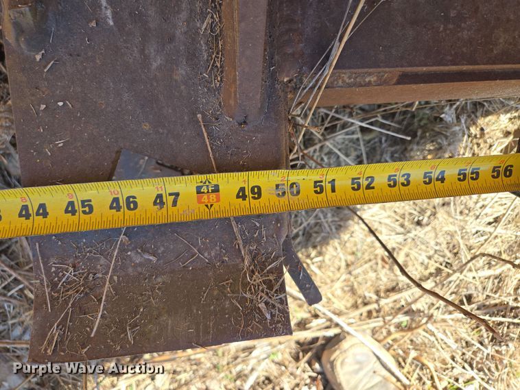 image for item EQ6830 Motor grader V plow 