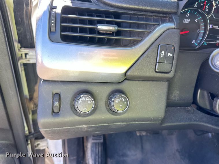 image for item ER8772 2020 Chevrolet Tahoe Police SUV