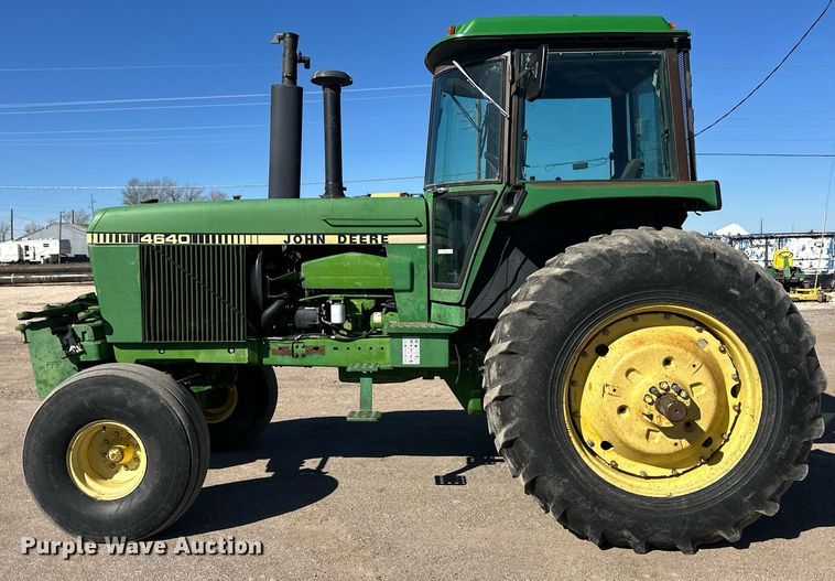 image for item ER8894 1982 John Deere 4640 tractor