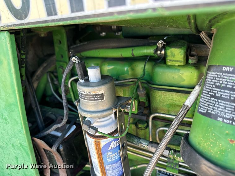 image for item ER8894 1982 John Deere 4640 tractor