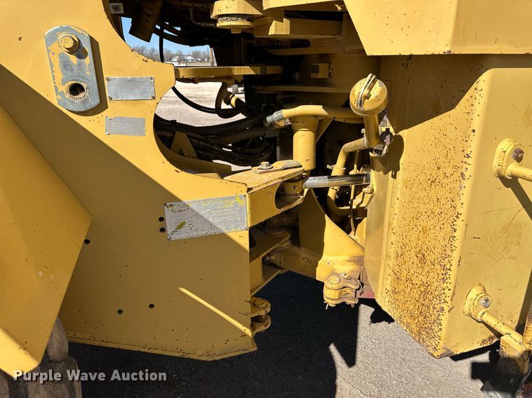 image for item ER8895 1991 Caterpillar 950F wheel loader