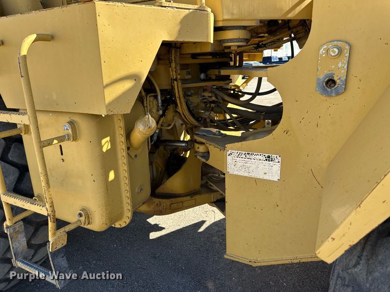 image for item ER8895 1991 Caterpillar 950F wheel loader
