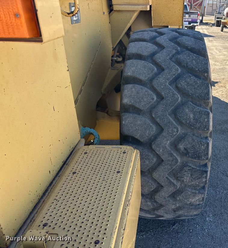 image for item ER8895 1991 Caterpillar 950F wheel loader