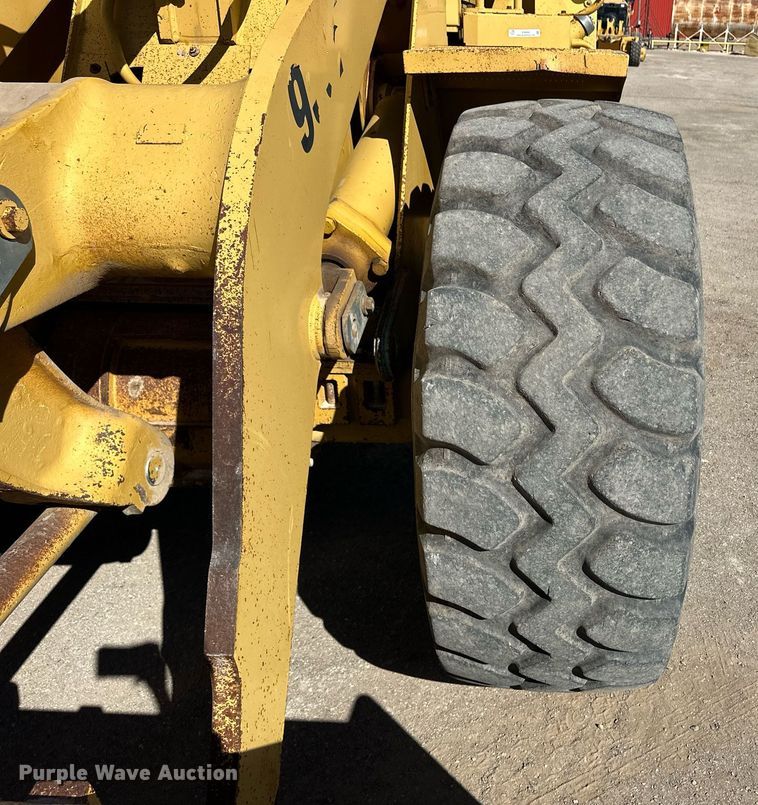 image for item ER8895 1991 Caterpillar 950F wheel loader