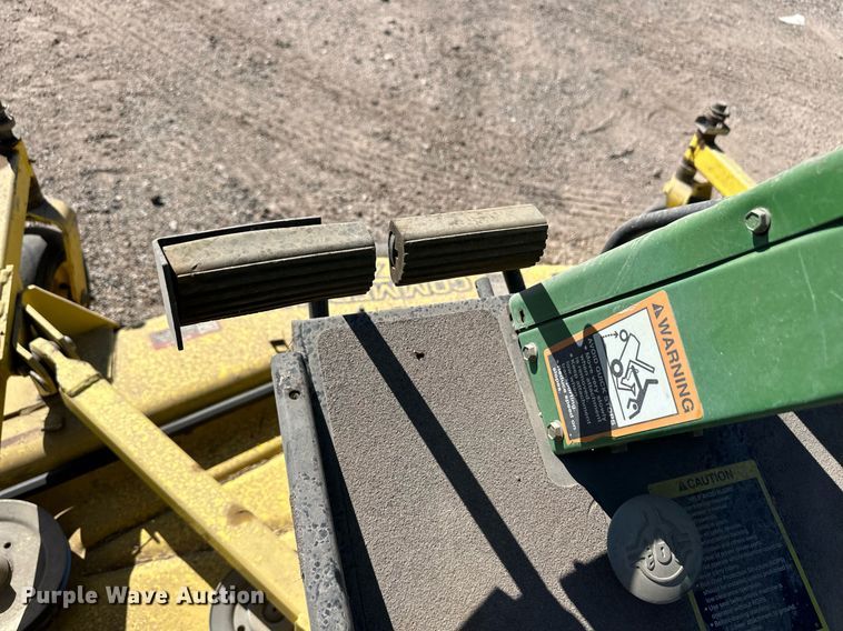 image for item ER8898 1994 John Deere F935 lawn mower