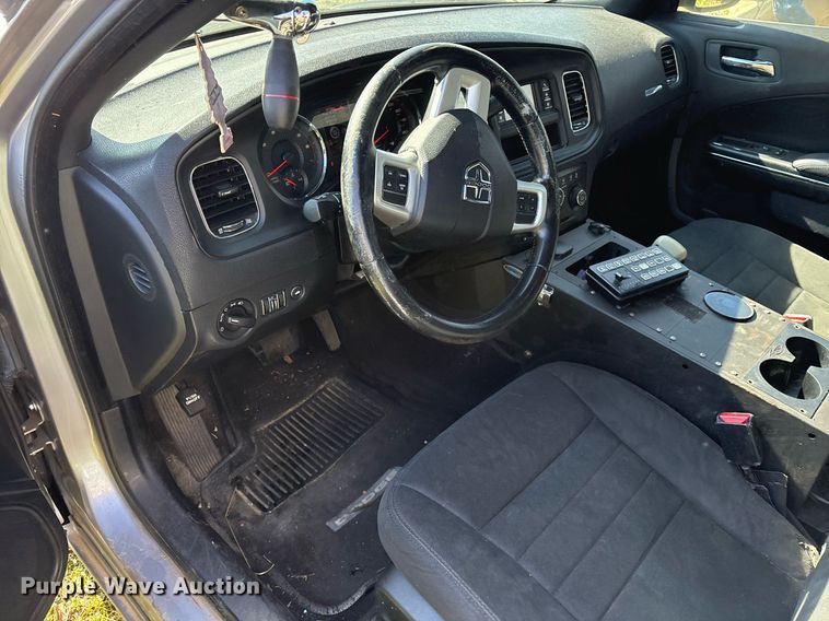 image for item EY9916 2014 Dodge Charger Police 
