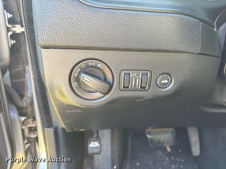 image for item EY9916 2014 Dodge Charger Police 