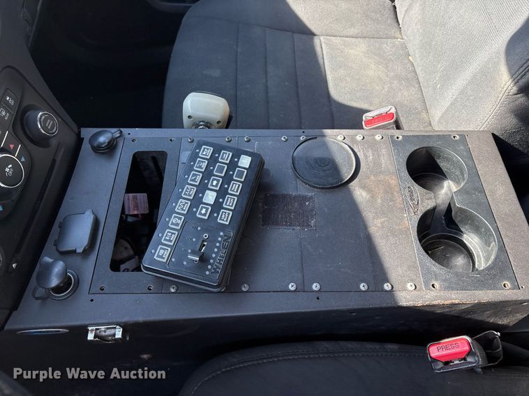 image for item EY9916 2014 Dodge Charger Police 