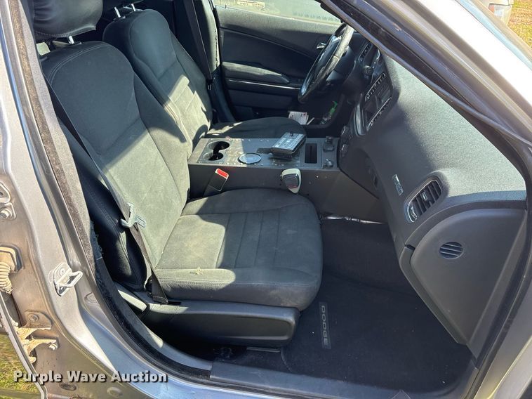 image for item EY9916 2014 Dodge Charger Police 