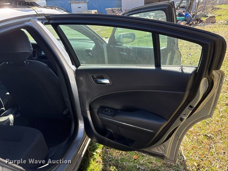 image for item EY9916 2014 Dodge Charger Police 