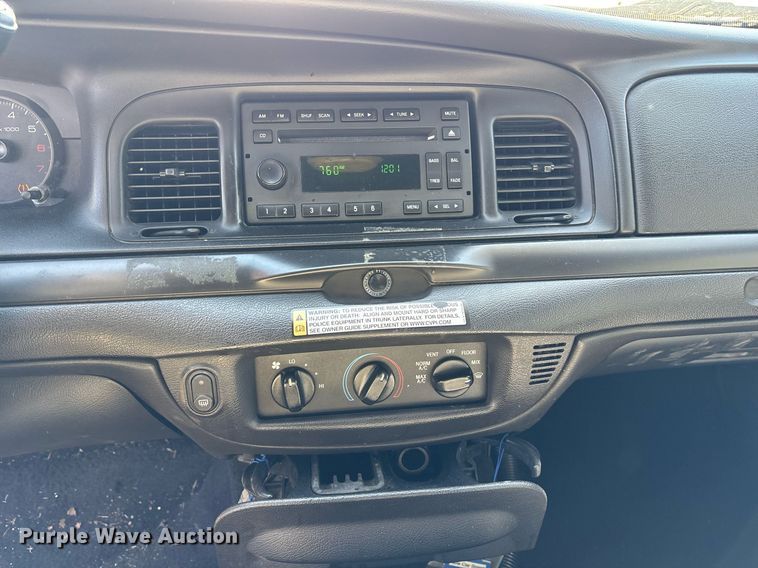 image for item EY9917 2010 Ford Crown Victoria Police Interceptor 