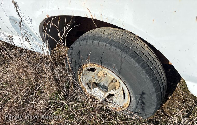 image for item EY9926 1993 Ford F150 pickup truck