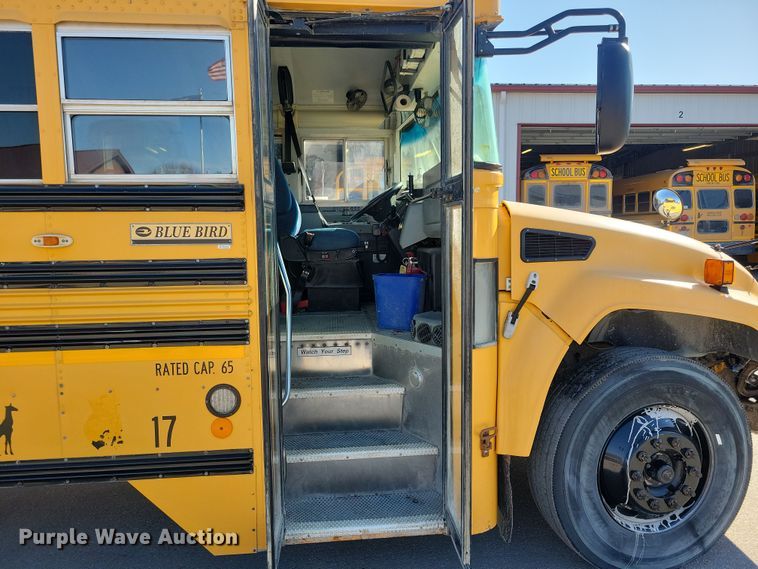 image for item NB9869 2008 Bluebird school bus