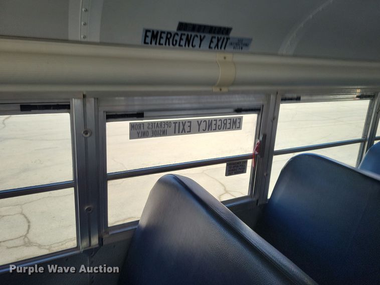 image for item NB9869 2008 Bluebird school bus