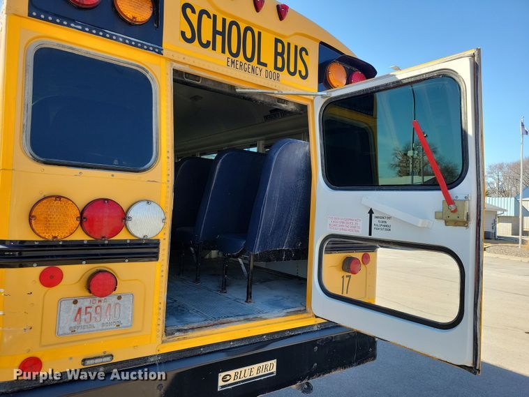 image for item NB9869 2008 Bluebird school bus
