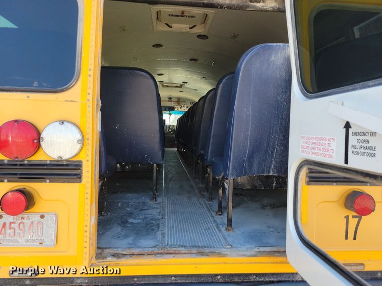 image for item NB9869 2008 Bluebird school bus